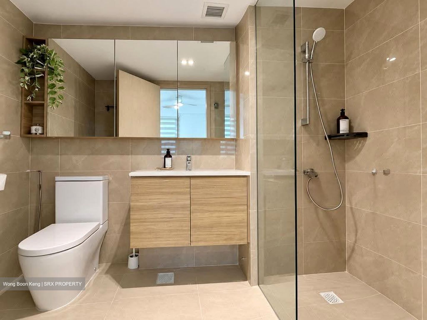 Treasure at Tampines (D18), Condominium #638064051